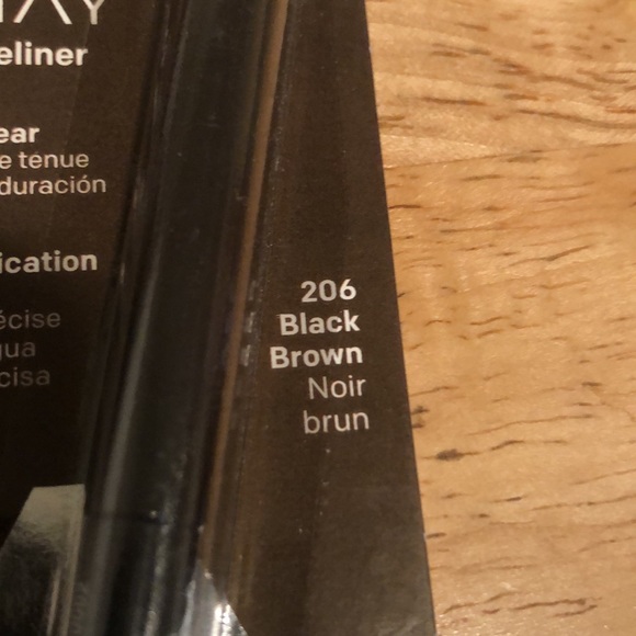 Almay All-Day Eyeliner Pencil 206 Black Brown Color - Picture 4 of 5